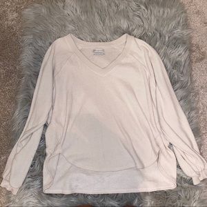 UO beige v-neck sweater